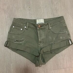 One teaspoon shorts